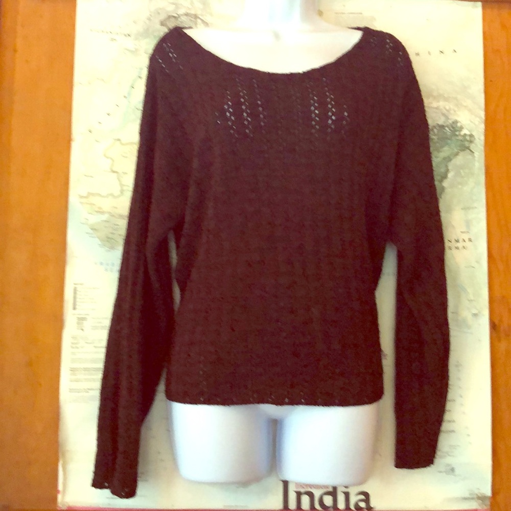 Dark brown thin sweater with boat neck